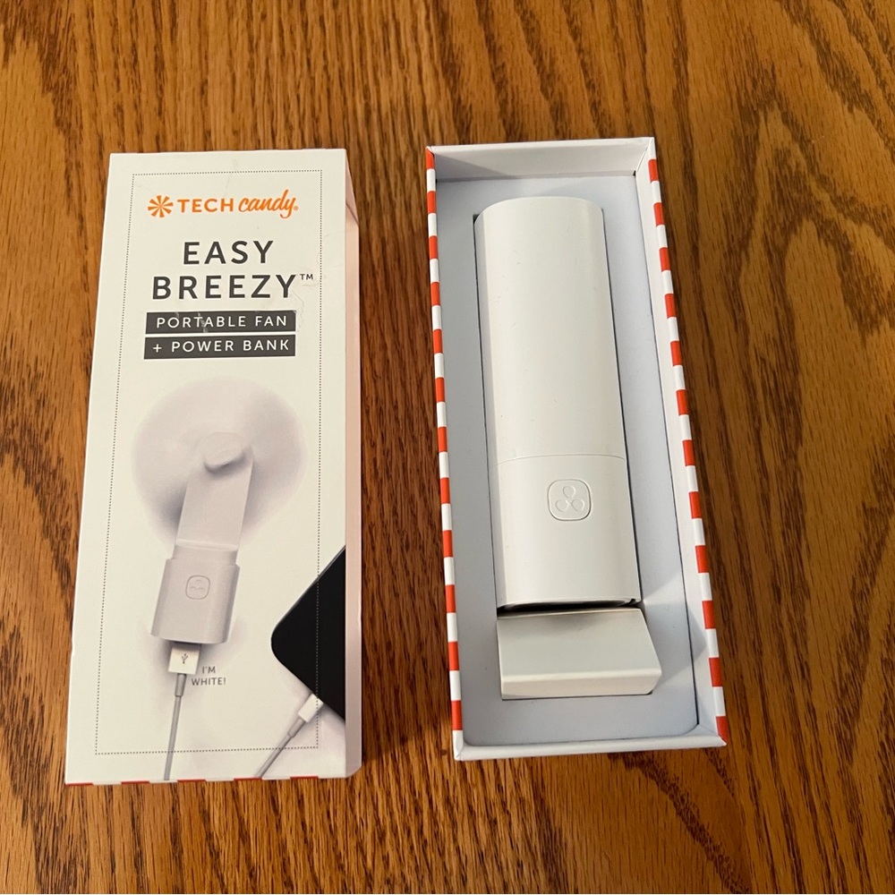 NIB Tech Candy White Portable Phone Charger with Fan